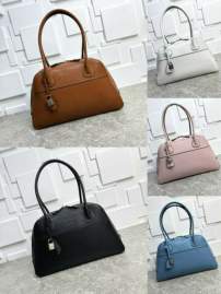 Picture of Miu Miu Handbags _SKUfw235754503fw